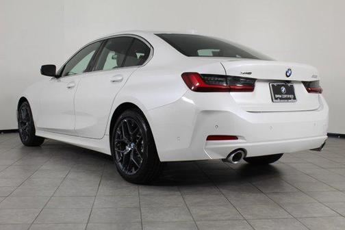 2025 BMW 330 i xDrive