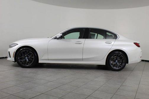 2025 BMW 330 i xDrive