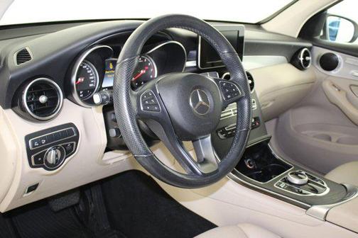 2019 Mercedes-Benz GLC 300 4MATIC