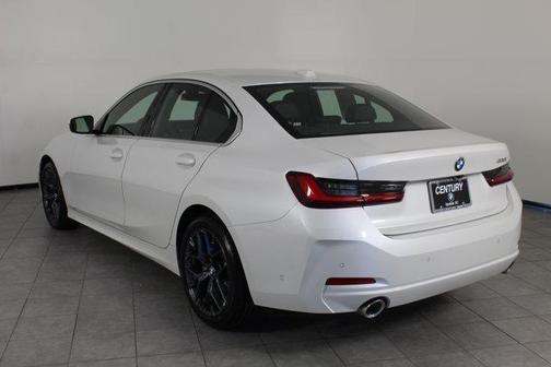 2025 BMW 330 i