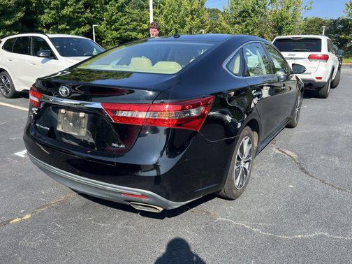 2018 Toyota Avalon XLE Premium