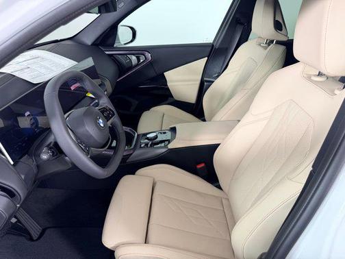 Mineral White Metallic 2026 BMW X3 30 xDrive