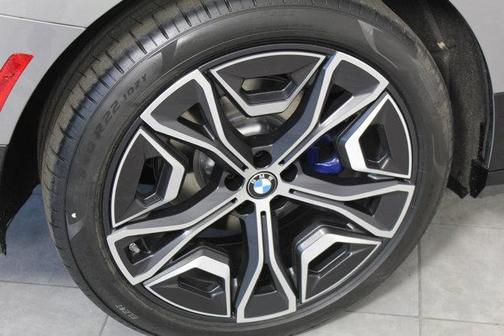 2025 BMW iX xDrive50