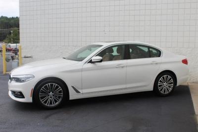 2018 BMW 540 540i