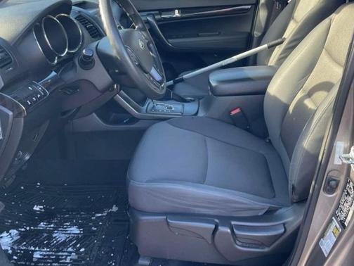 2013 Kia Sorento LX