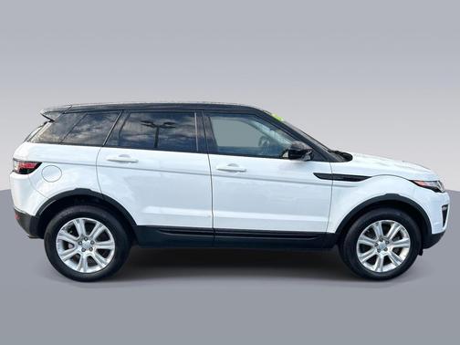 2017 Land Rover Range Rover Evoque SE