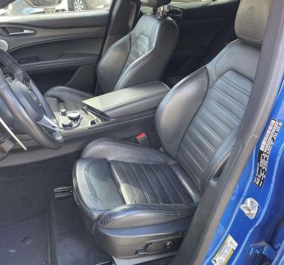 2018 Alfa Romeo Stelvio Ti Sport