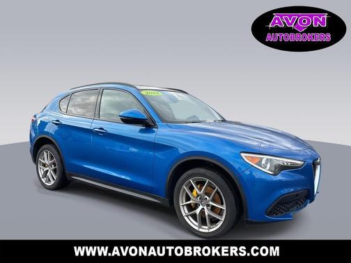 2018 Alfa Romeo Stelvio Ti Sport