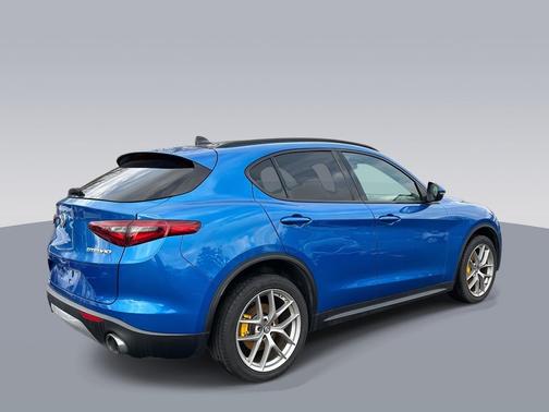 2018 Alfa Romeo Stelvio Ti Sport