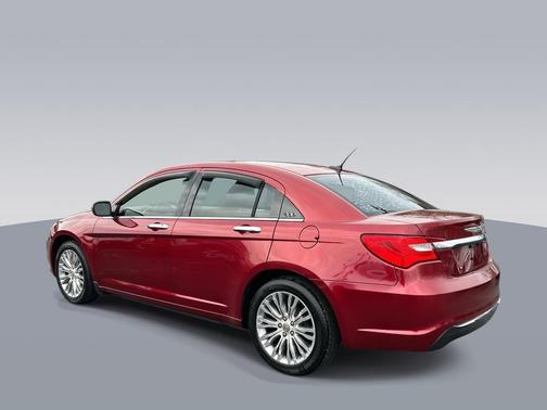 2013 Chrysler 200 Limited