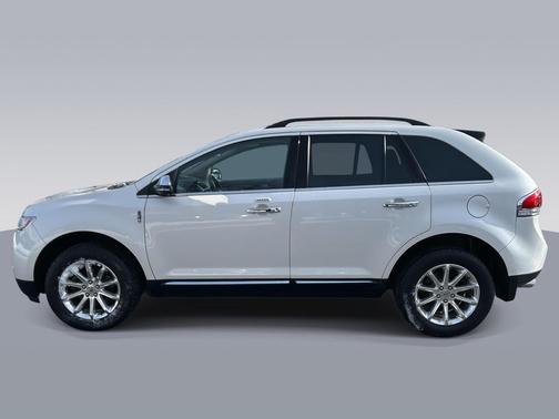 2014 Lincoln MKX Base