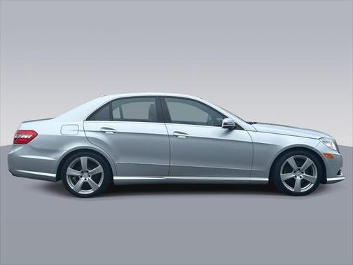 2010 Mercedes-Benz E-Class 4MATIC