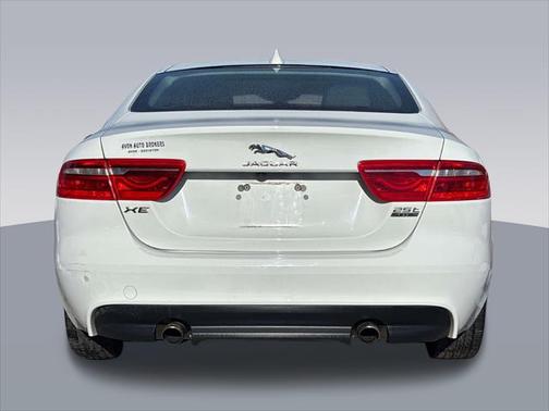2019 Jaguar XE 25t Premium