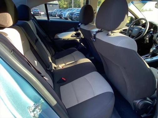 2012 Chevrolet Cruze LS