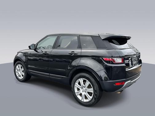 2017 Land Rover Range Rover Evoque SE