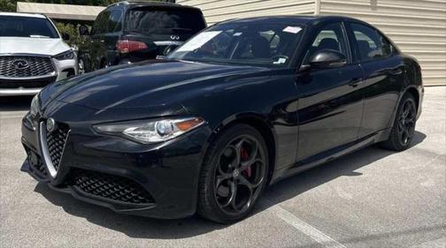 2017 Alfa Romeo Giulia Ti