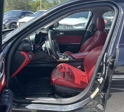 2017 Alfa Romeo Giulia Ti