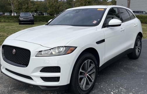 2018 Jaguar F-PACE 25t Premium