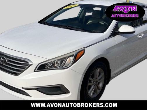 2016 Hyundai SONATA SE