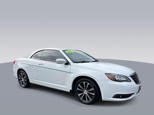 2012 Chrysler 200 S
