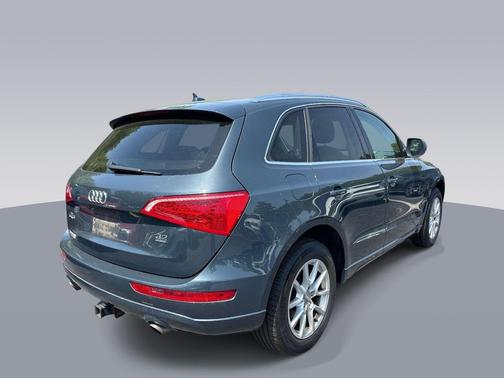 Meteor Gray Pearl 2010 Audi Q5 3.2 Premium quattro