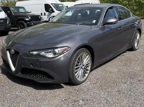 2017 Alfa Romeo Giulia Ti