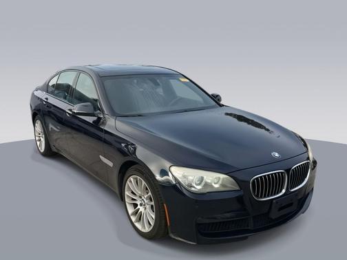 2013 BMW 750 I