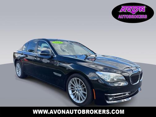 2013 BMW 750 i xDrive