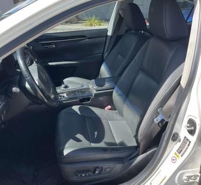 2015 Lexus ES 350 Base