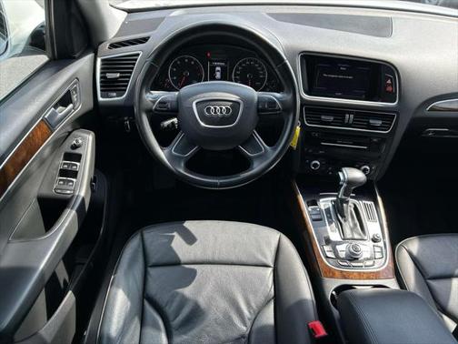 2015 Audi Q5 2.0T Premium