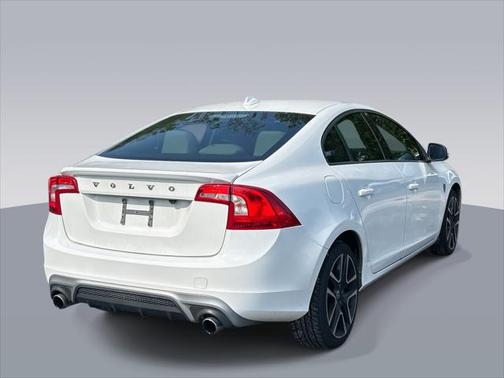 2018 Volvo S60 T5 Dynamic