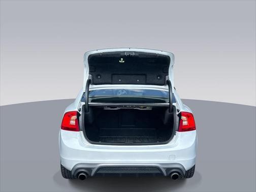 2018 Volvo S60 T5 Dynamic