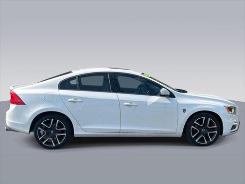 2018 Volvo S60 T5 Dynamic
