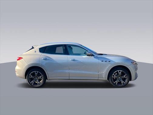 2018 Maserati Levante GranLusso