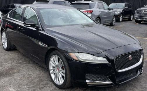 2016 Jaguar XF 35t Prestige