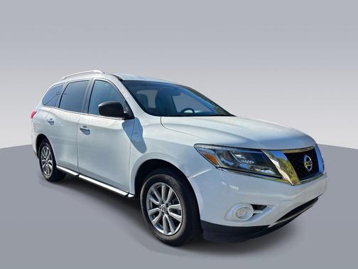 2015 Nissan Pathfinder S
