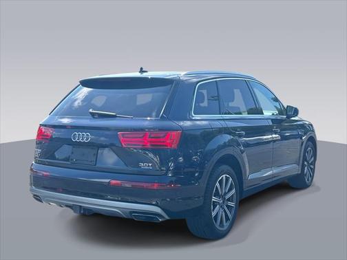2017 Audi Q7 3.0T Premium