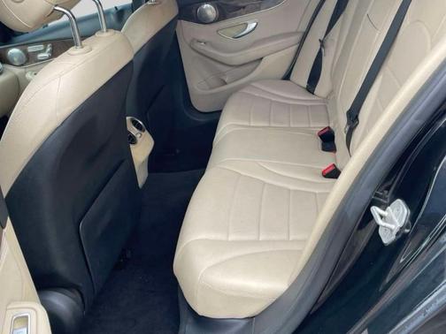 2015 Mercedes-Benz C-Class C 300 4MATIC Sport