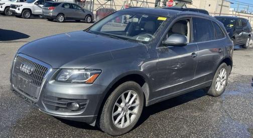 Monsoon Gray Metallic 2012 Audi Q5 2.0T Premium Plus