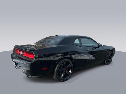 2010 Dodge Challenger SRT8