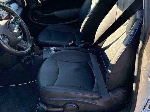 2012 MINI Cooper Base