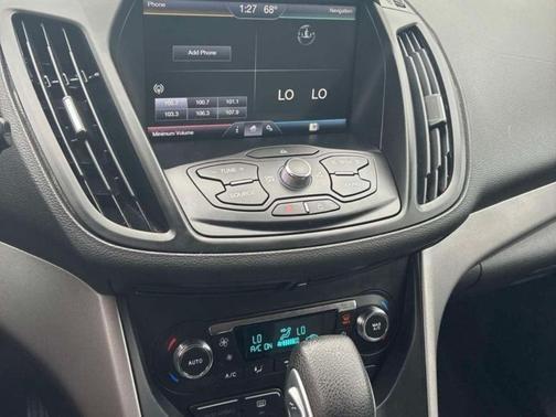 Oxford White 2014 Ford Escape SE