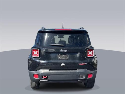2015 Jeep Renegade Trailhawk