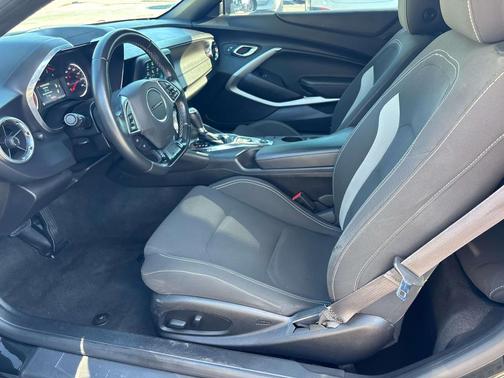 2016 Chevrolet Camaro 1LT