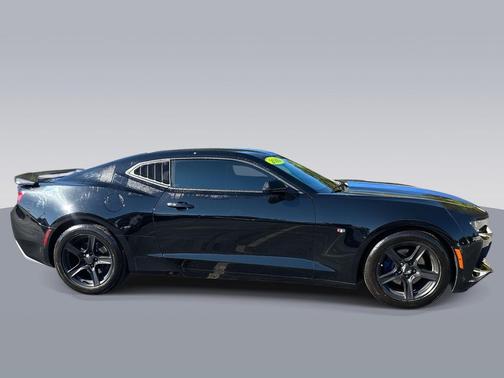 2016 Chevrolet Camaro 1LT
