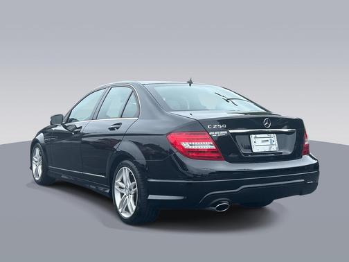 2013 Mercedes-Benz C-Class Luxury