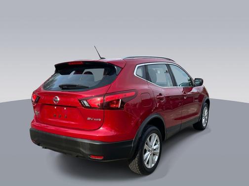 Palatial Ruby 2017 Nissan Rogue Sport SV