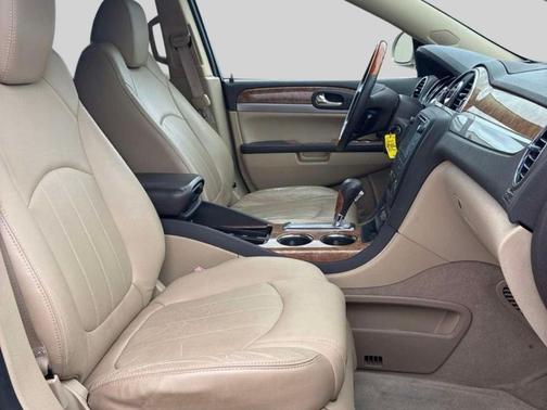 Gold Mist Metallic 2011 Buick Enclave CXL