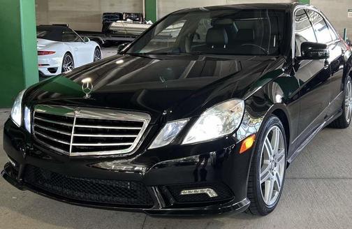 2011 Mercedes-Benz E-Class 4dr Sdn E 350 Luxury 4MATIC