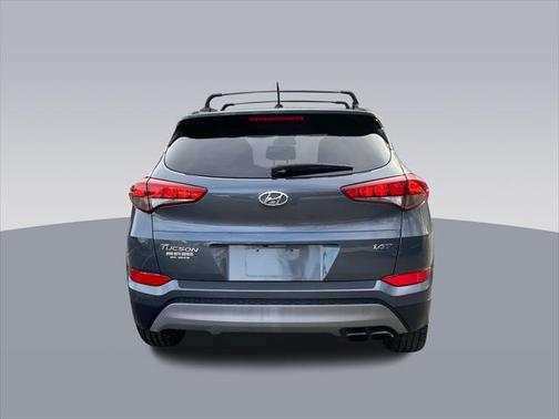 2017 Hyundai TUCSON Night